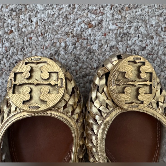 Tory Burch Huarache Gold Flat - Picture 2 of 5